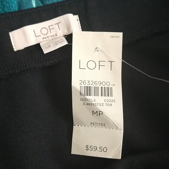 NWT LOFT Black Fit and Flare Skirt Sz MP - Picture 4 of 4
